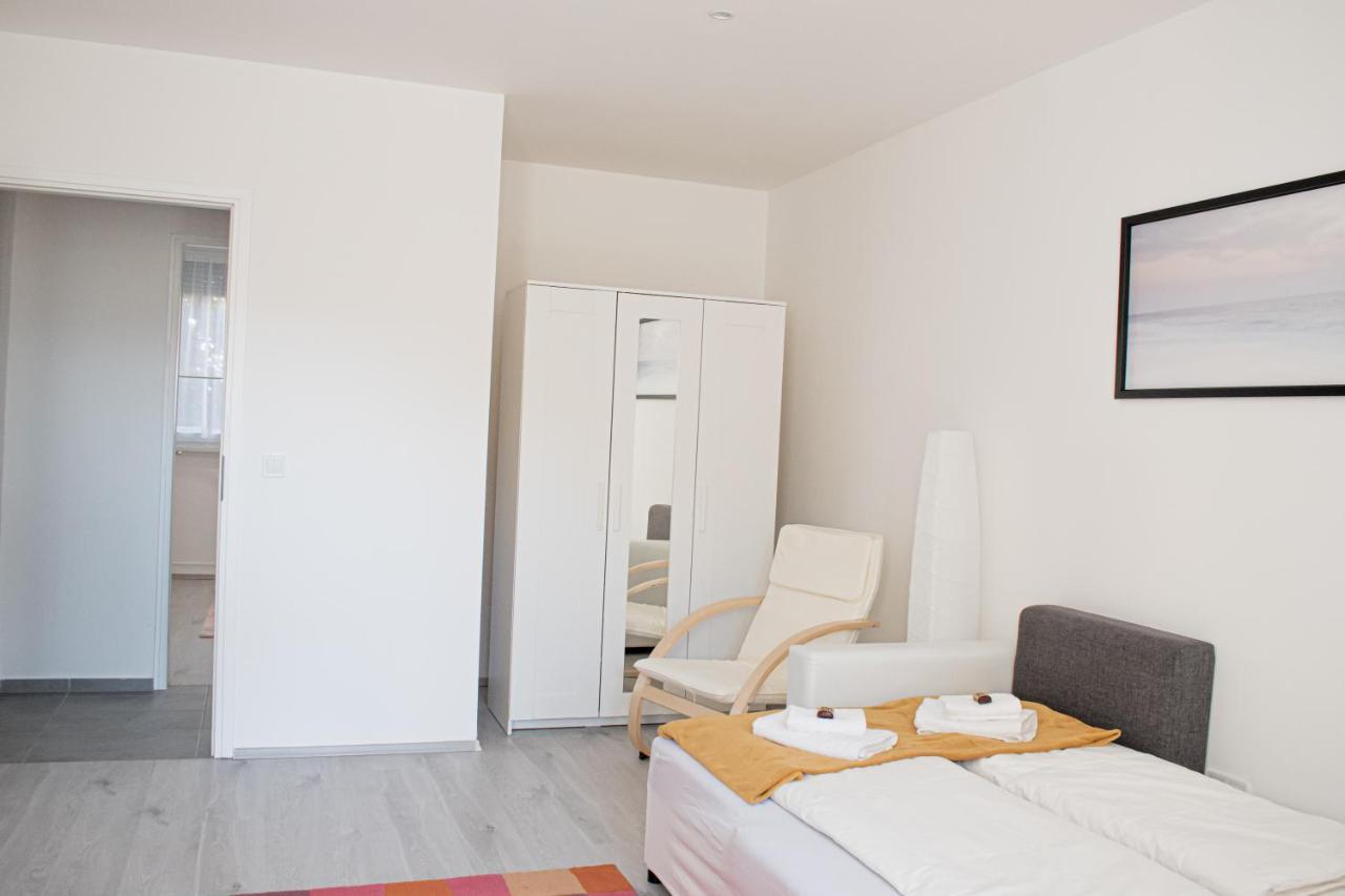 Fodormenta Residence Егер Екстериор снимка